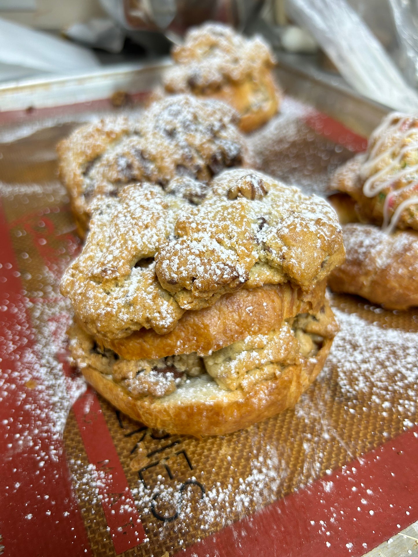 Chocolate Chips Crookie