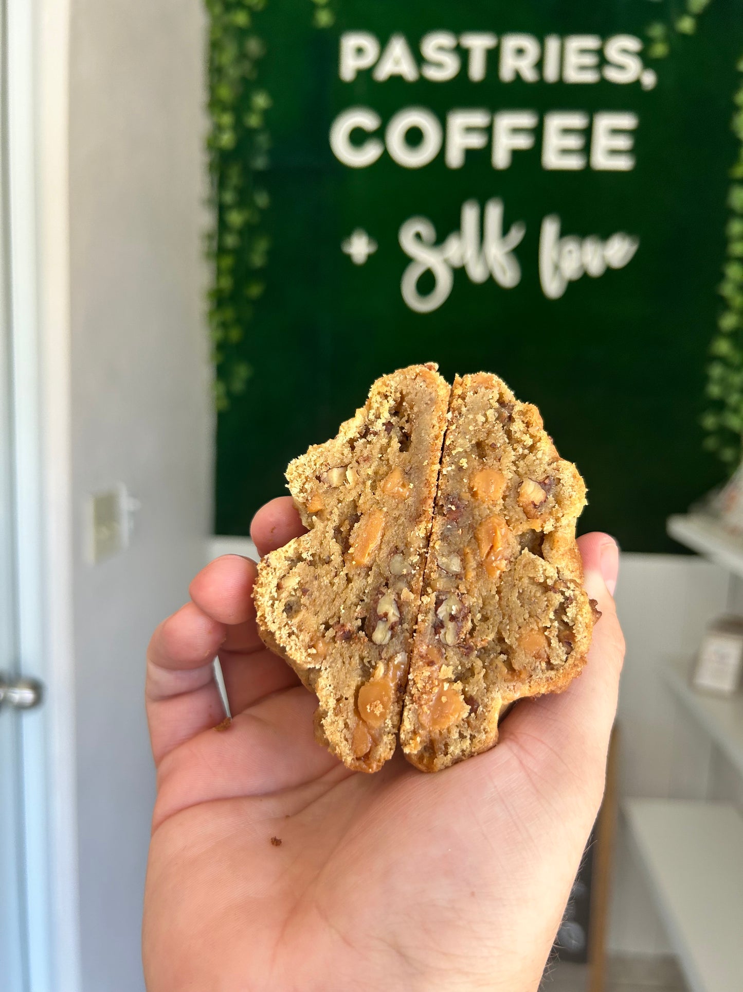 Caramel Pecan Praline