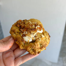 Load image into Gallery viewer, Carrot Cake Cookie
